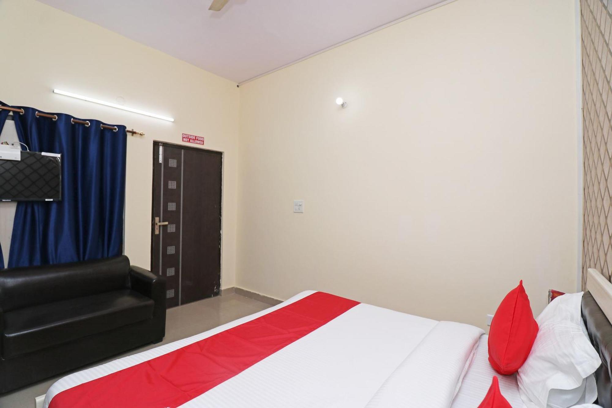 Hotel O Dream Residency ファリーダーバード エクステリア 写真
